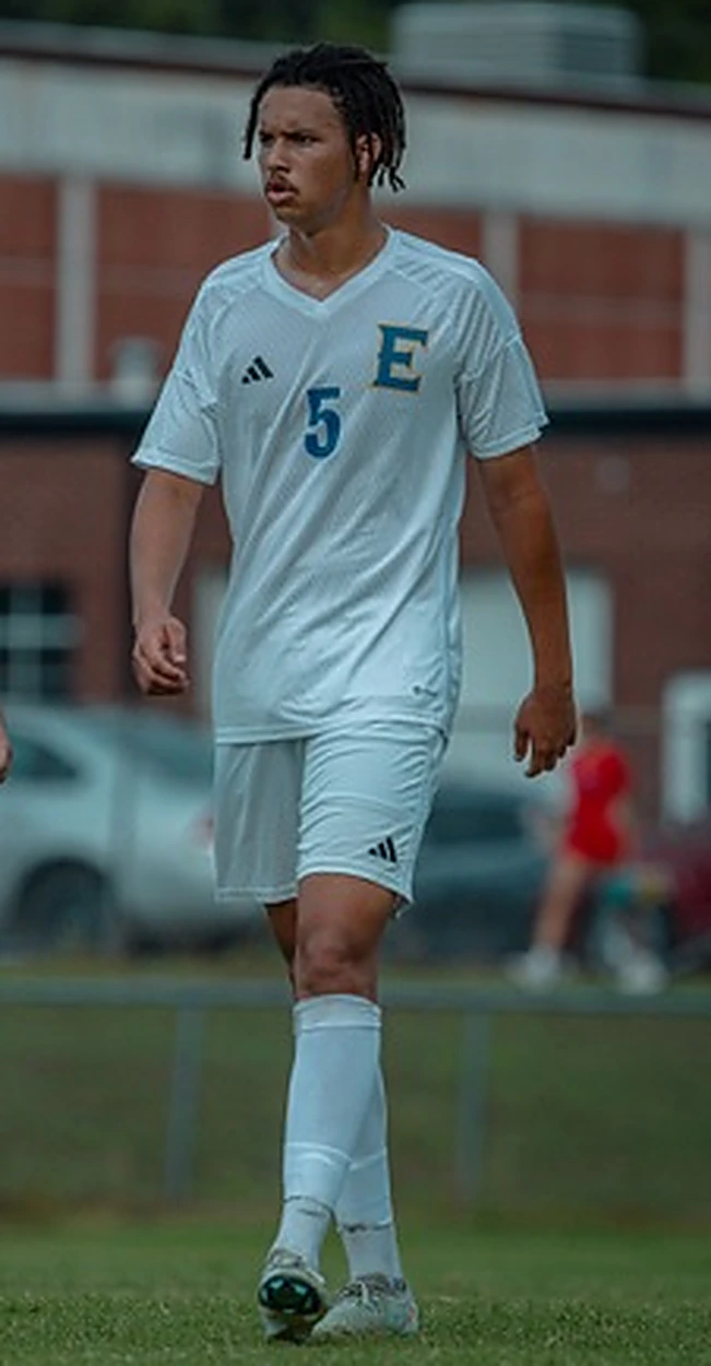 Duna Kambona signed to Tiffin University NCAA D2